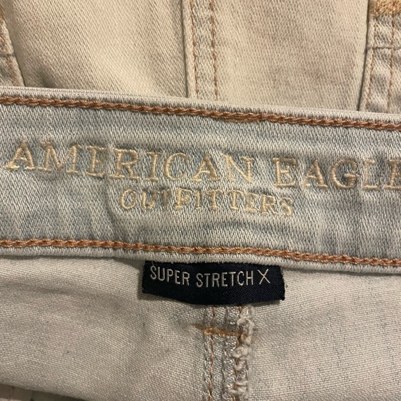American Eagle super stretch high rise shorts - Picture 4 of 5